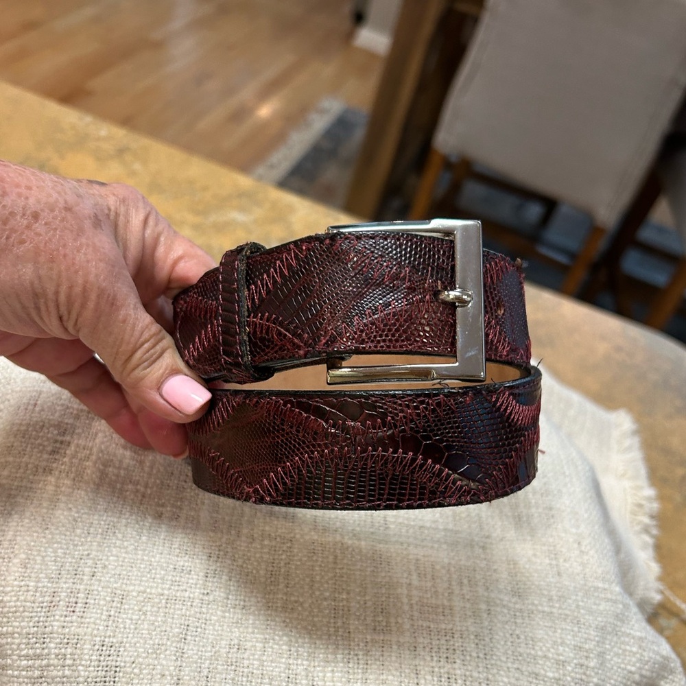 Justin Boots Lizard Leather Belt in Wine